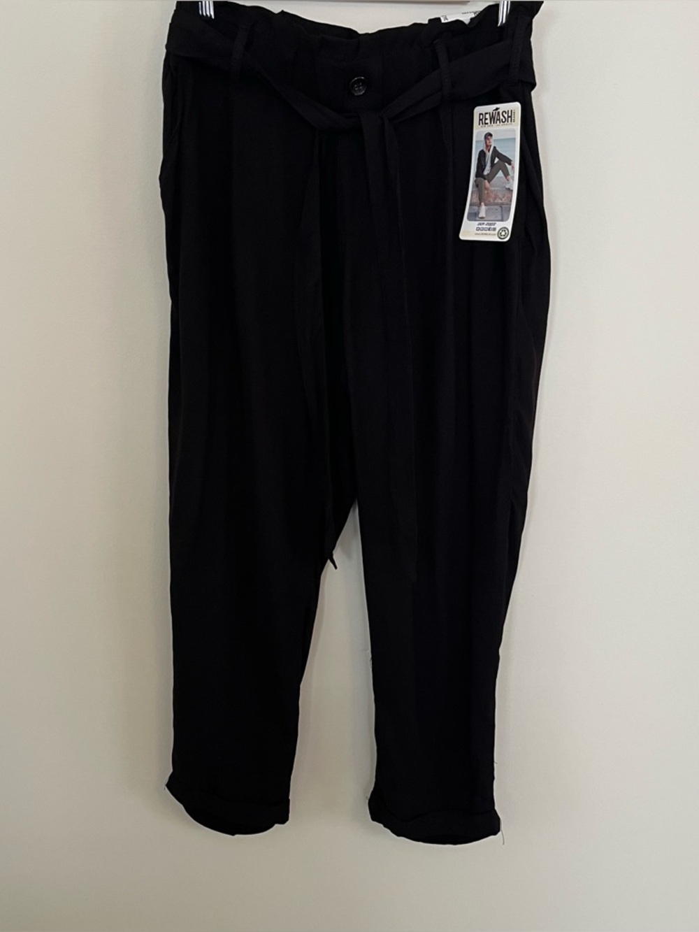 NWT cropped jogger paper bag waist tie belt pants L